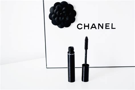 mascara revolution chanel opinioni|Chanel mascara.